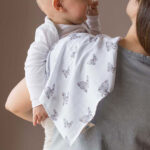 Muslin Burp Cloths UK | 40x40 cm | OEKO-TEX Cotton | Deux Lapins